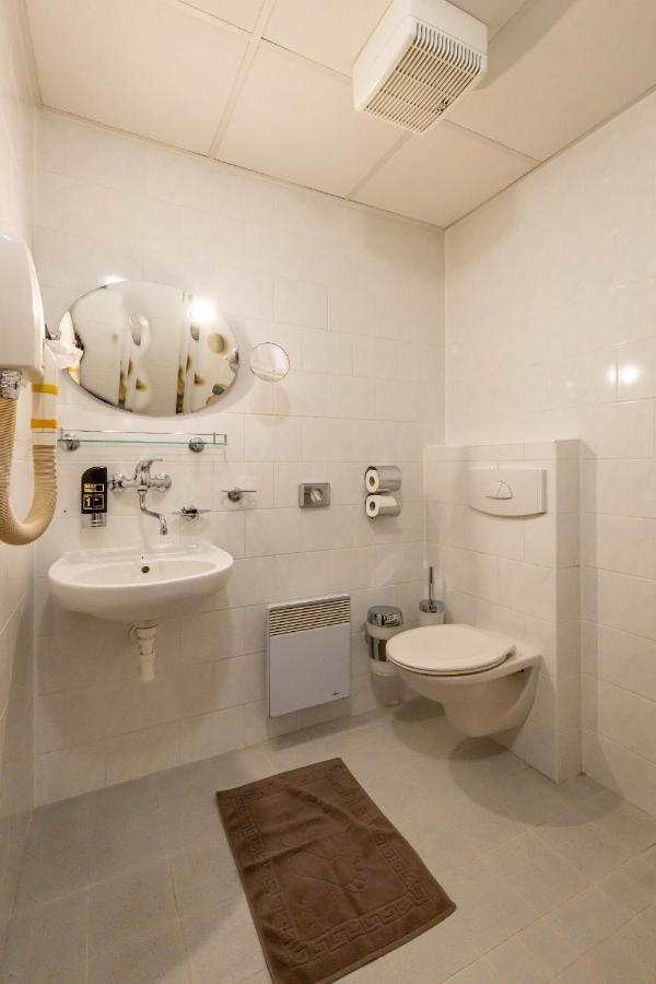 Horsky Hotel Rajska Bouda Malenovice  Ngoại thất bức ảnh
